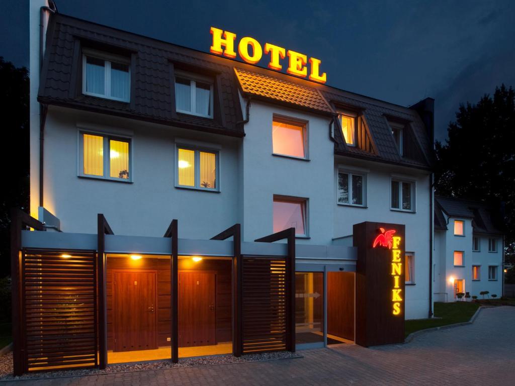 Hotel Feniks Poznan Luaran gambar